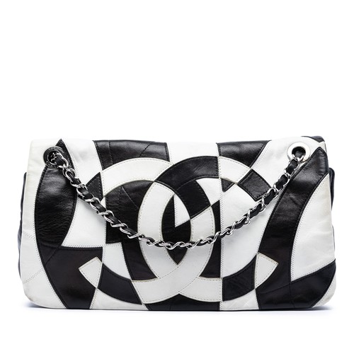 Chanel lambskin graphic - chanel,